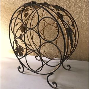 Metal wine rack